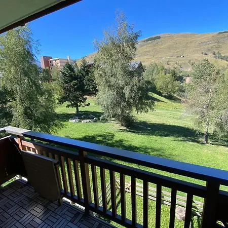 Quiet Ski-inout Vallee Blanche Views Apartment